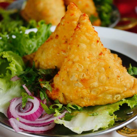 Maison Samosa Express 1430, rue de l Eglise, Saint-Laurent - Montreal, H4L 2H3